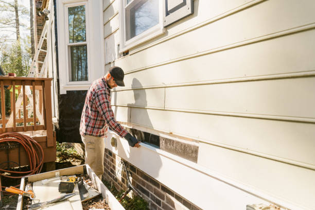 Trusted Siding Replacement service in West Farmington, OH - Creative Siding